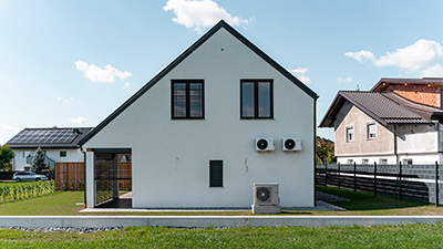 Dvojček B, Polzela, 123 Invest, pogled od strani