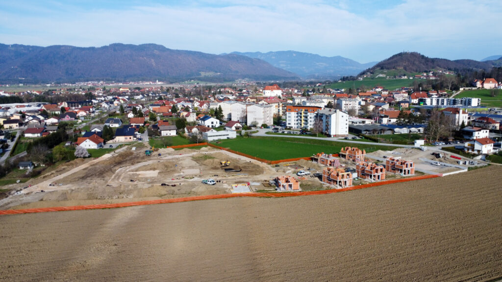 Dcim100mediadji 0096.jpg