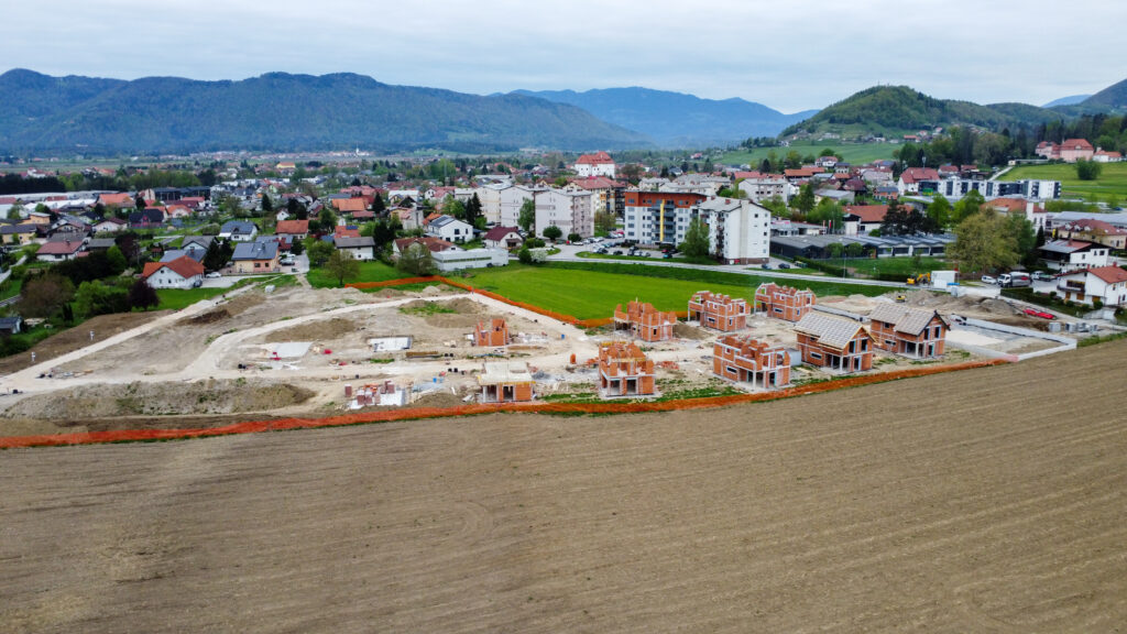 Dcim100mediadji 0124.jpg